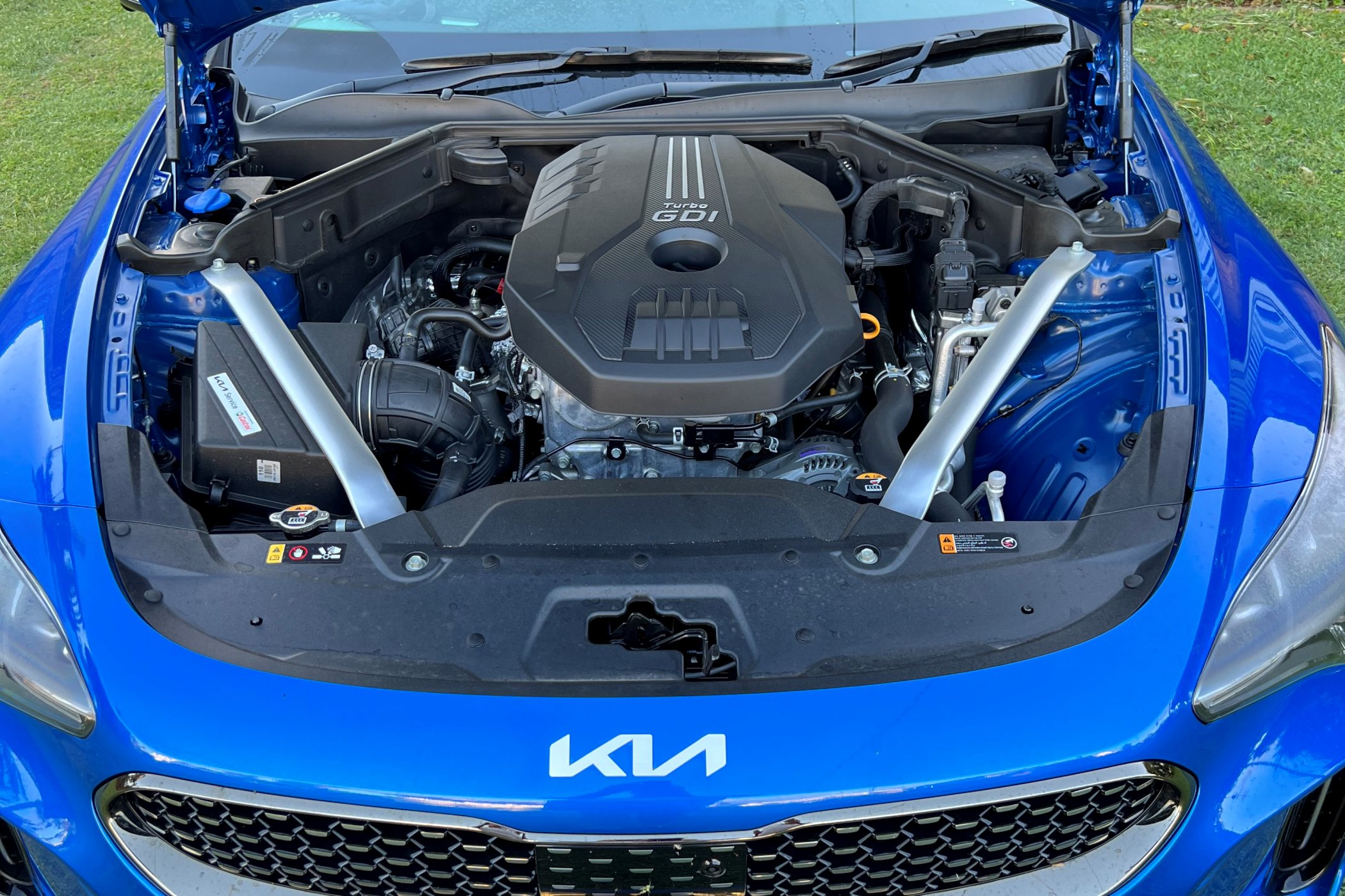 Kia Stinger GT 2023 engine