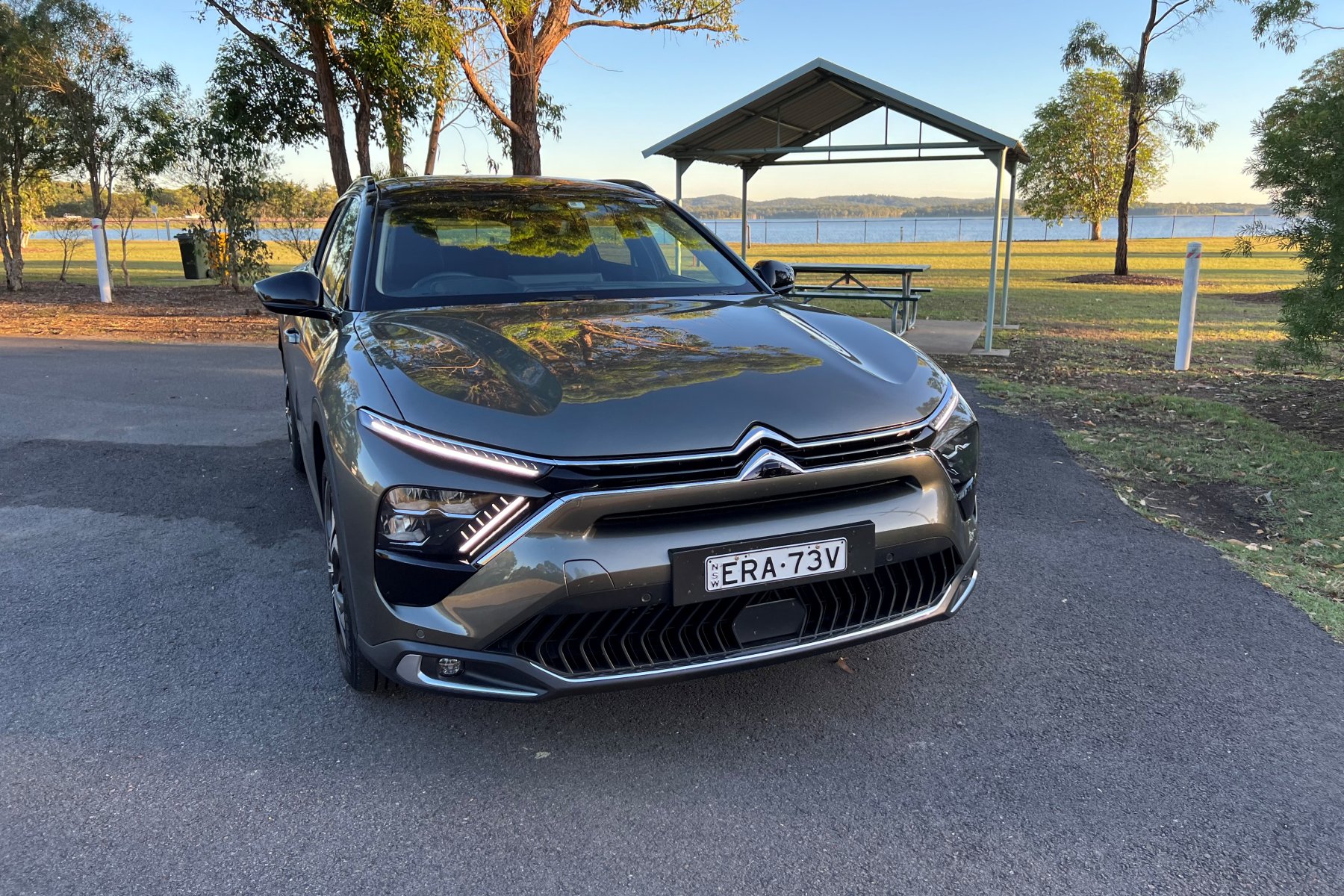 2023 Citroen C5-X front 2