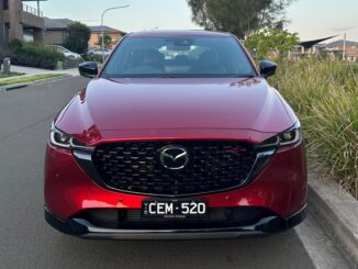 Mazda CX-5 Akera front grill and bonnet