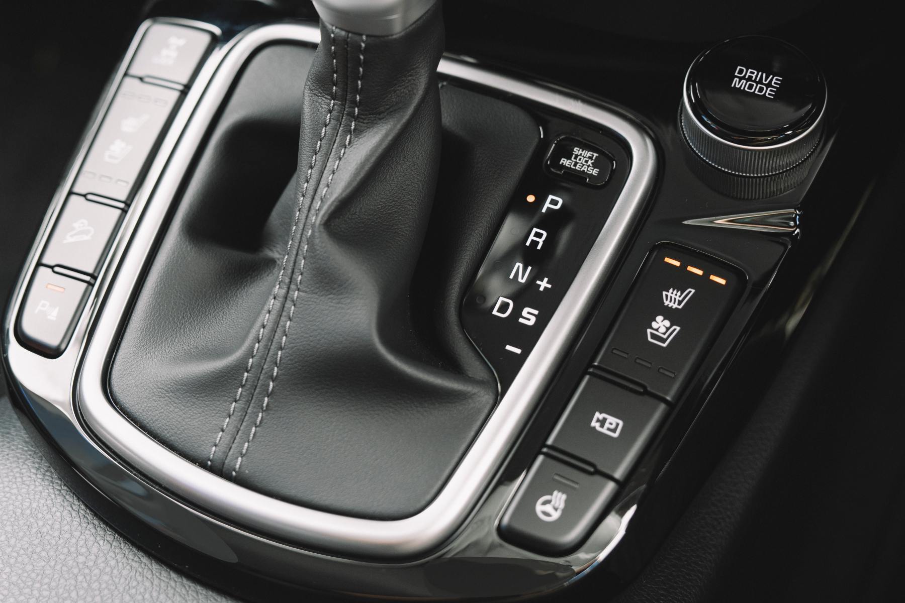 Kia Seltos GT-Line transmission drive mode and heated seats controls