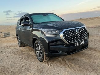 2024 SsangYong Rexton front grill and bonnet 1