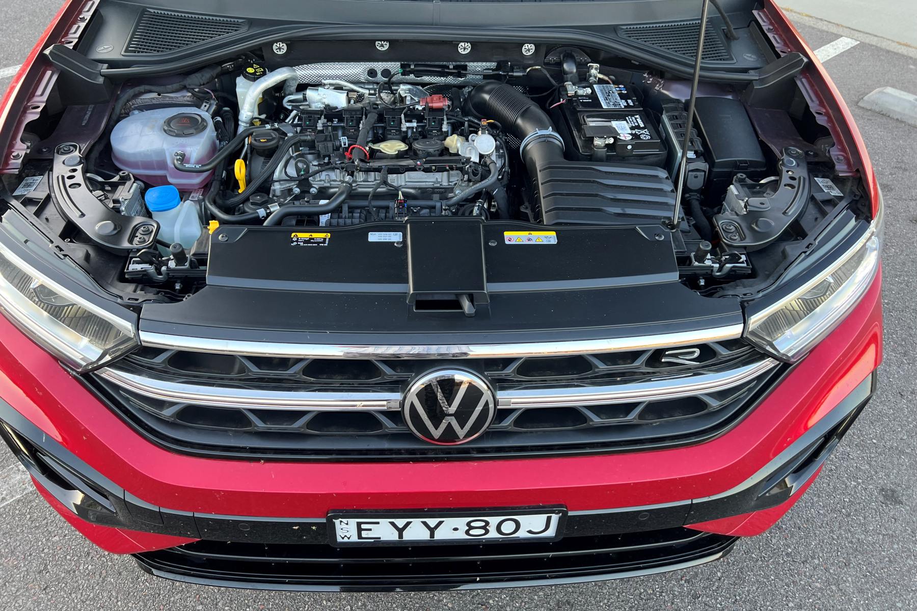 VW T-Roc R engine