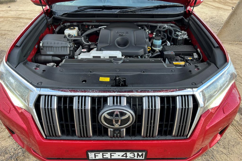 We drive the Toyota LandCruiser Prado Kakadu 4WD for 2024 - Motoring Minute