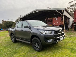 Toyota HiLux SR 48V Dual Cab 4WD Ute front quarter 1