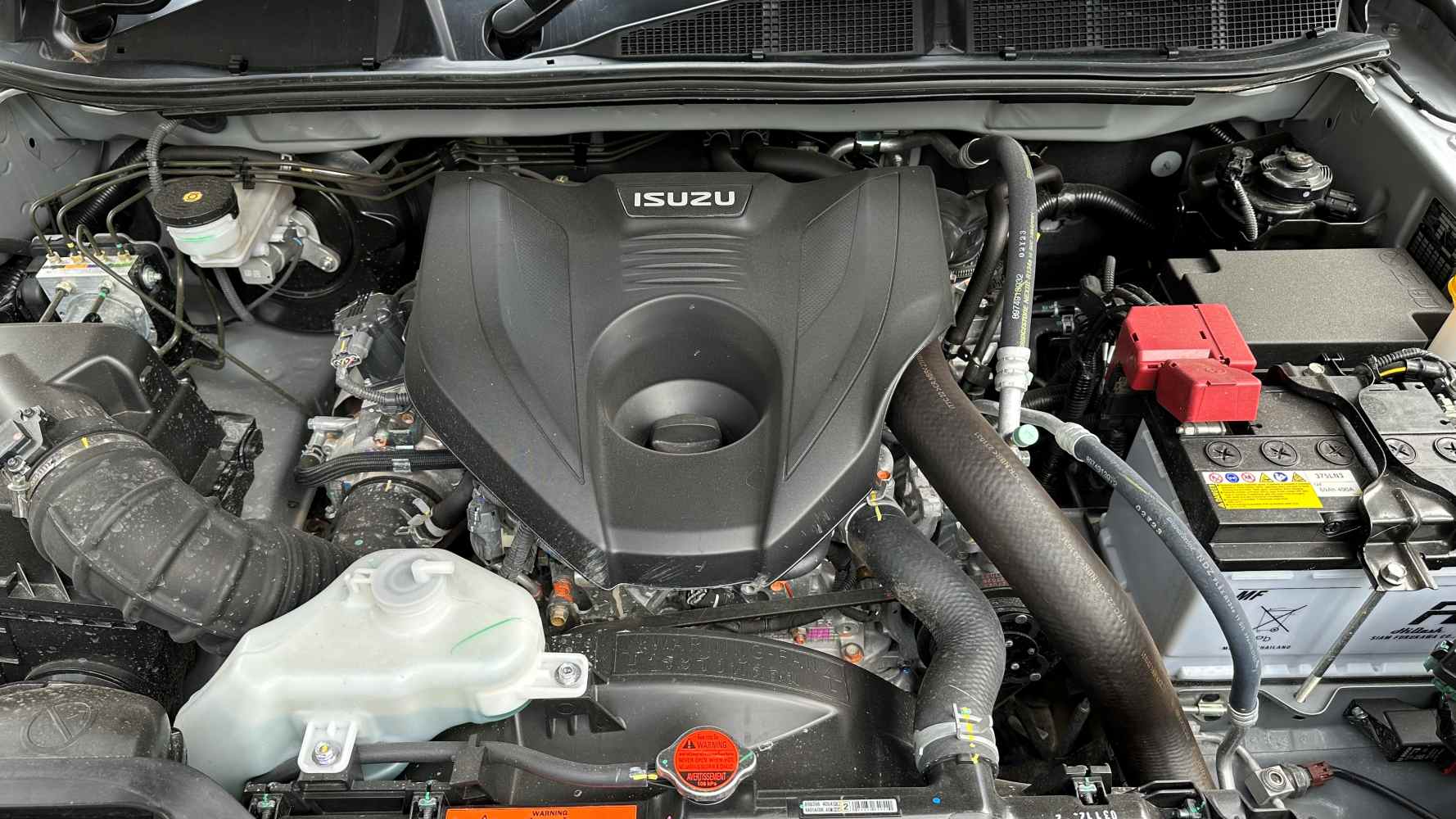 Isuzu D-Max X-Rider engine