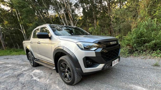 Isuzu D-Max X-Terrain front