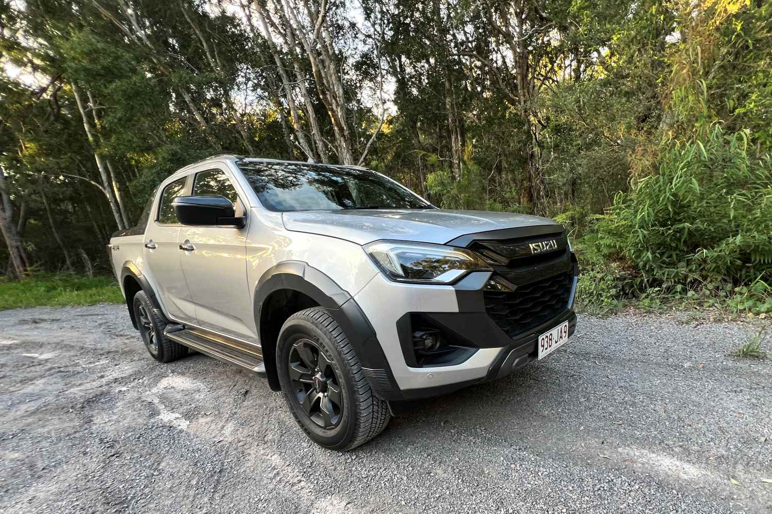 Isuzu D-Max X-Terrain front