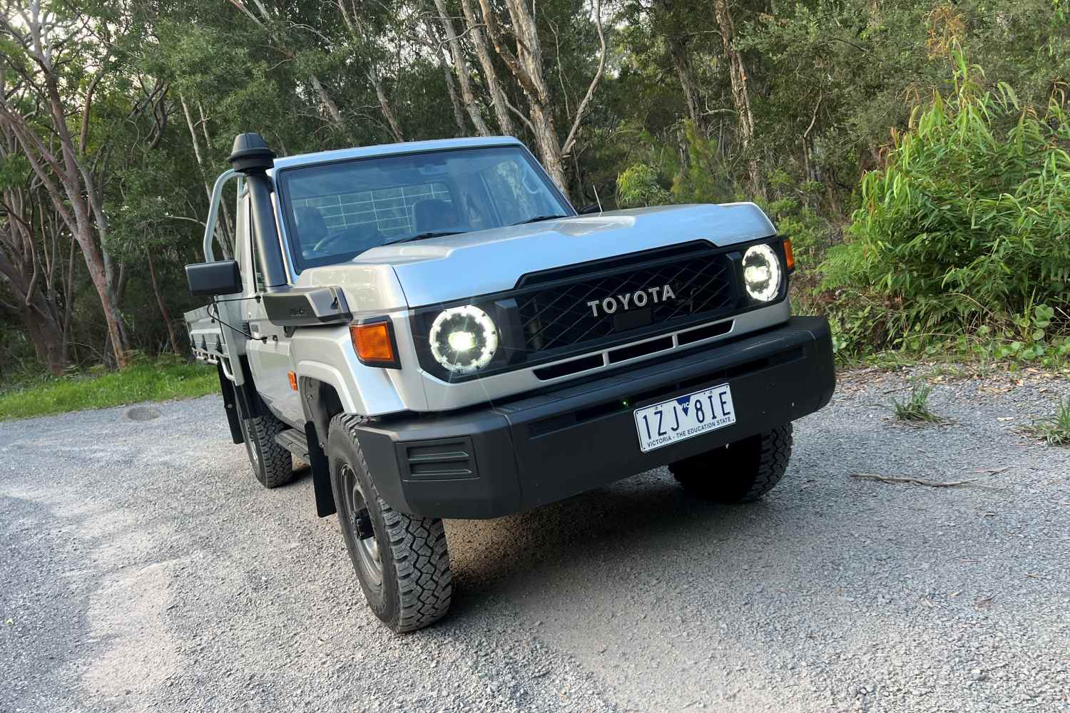 Toyota LC79 Workmate SCC front 1