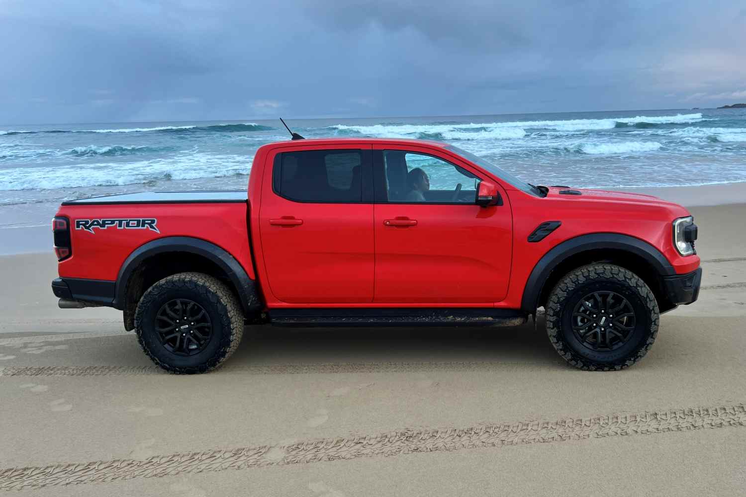 Ford Ranger Raptor profile 1