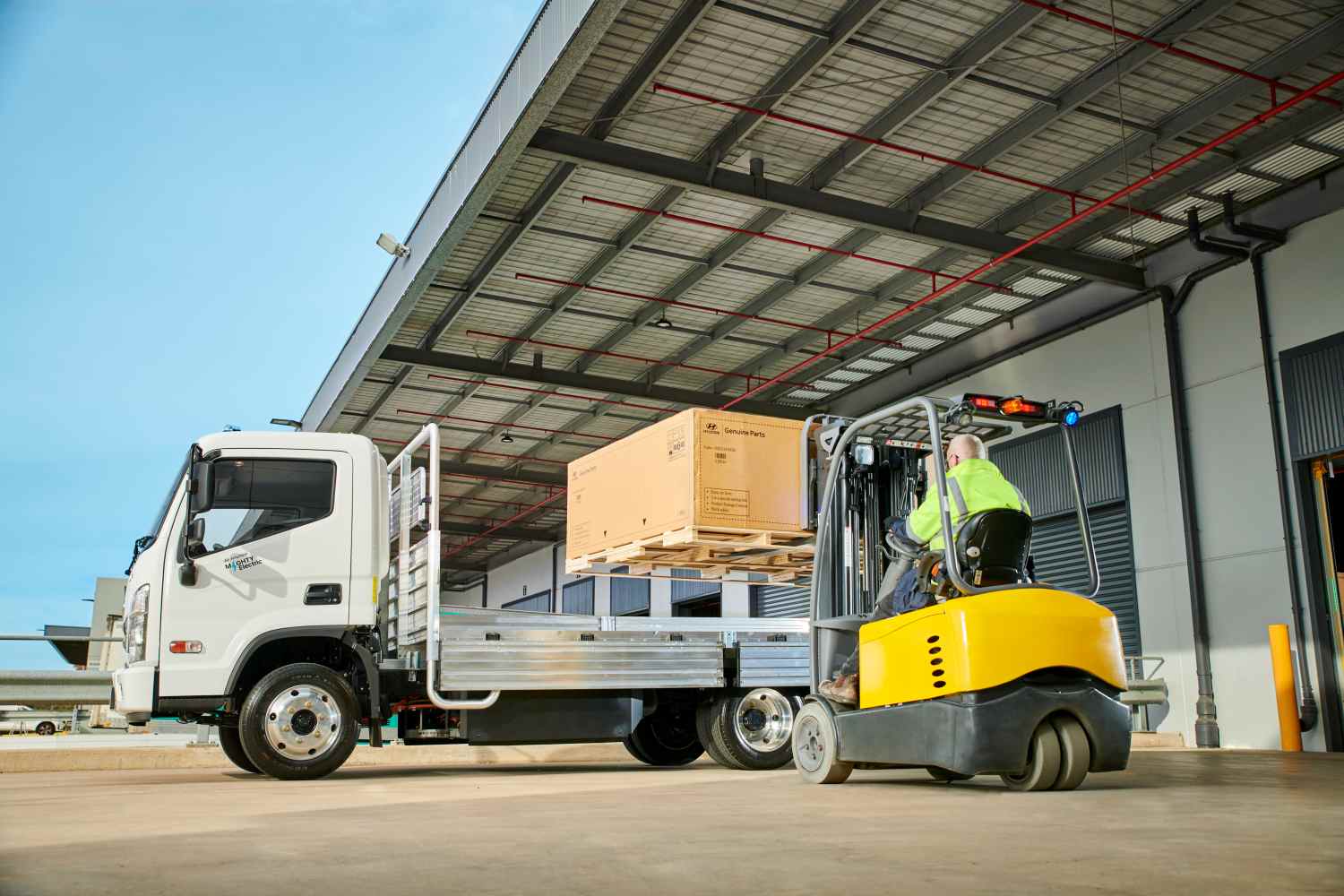 Hyundai MIGHTY Electric Truck - 07