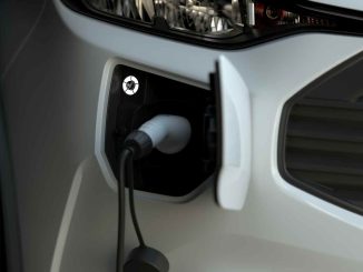MY2025.75 Ford Transit Custom PHEV Trend LWB - Charge Port