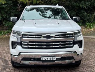 2024 Chevrolet 1500 LTZ Premium front grill and bonnet 1