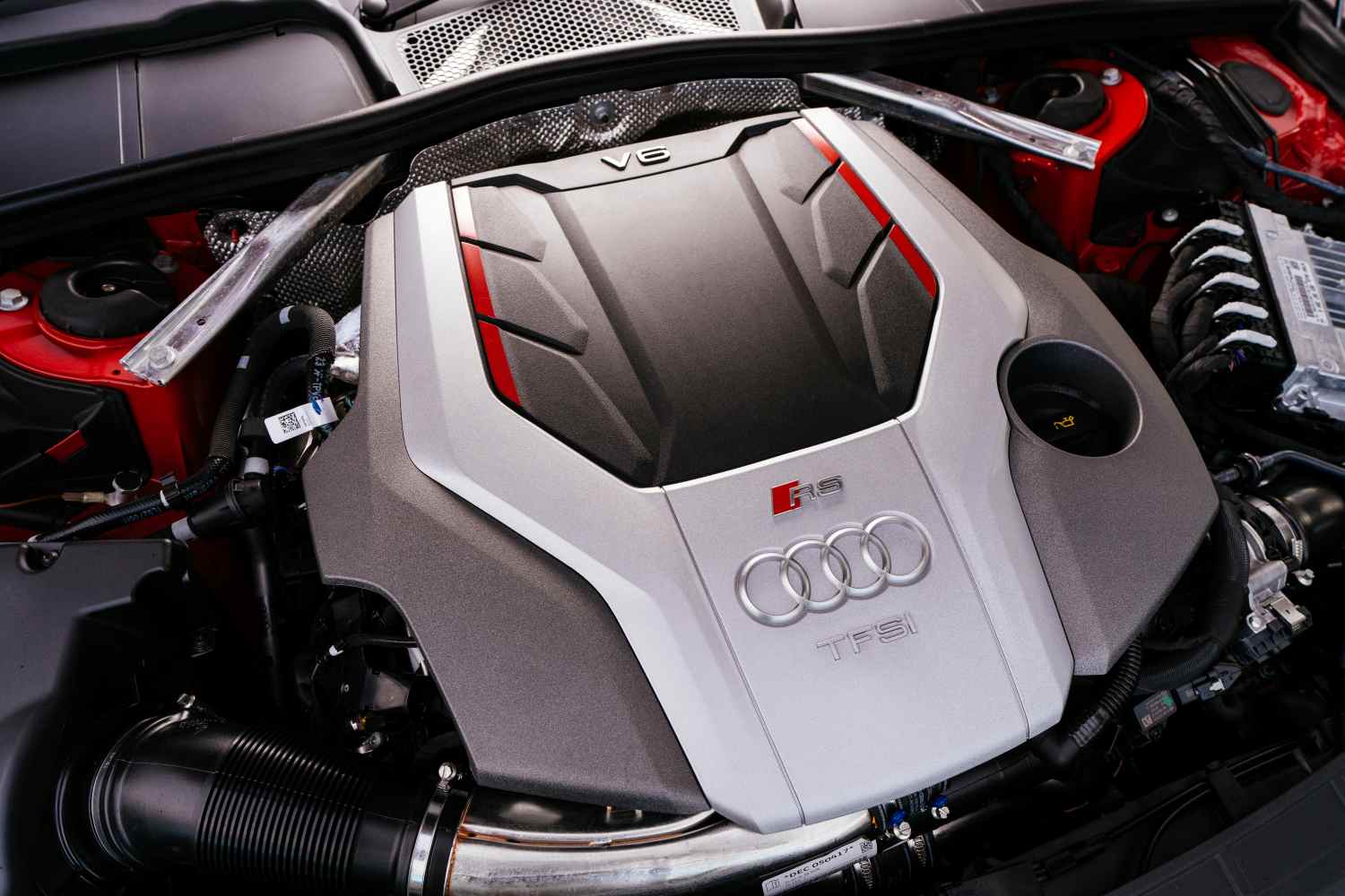 Audi RS 4 Avant TFSI quattro Competition engine 1