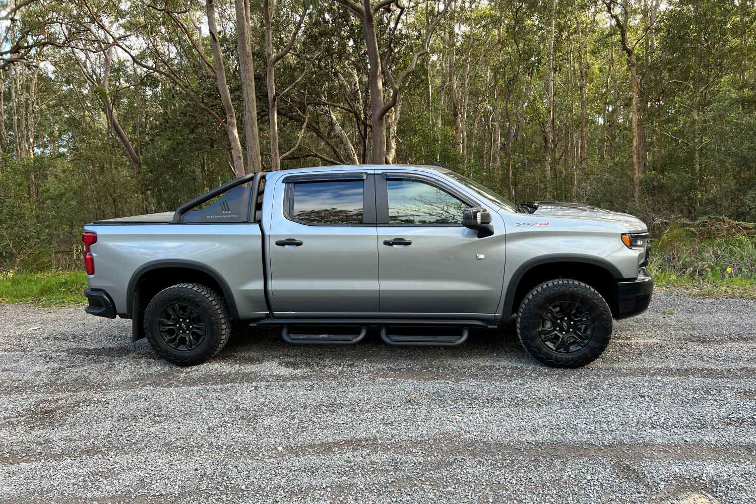 Chevrolet ZR2 exterior profile 1