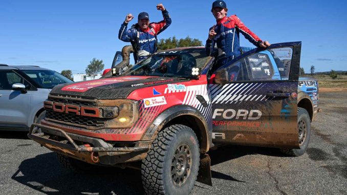 Ford Ranger Raptor wins Finke Desert race 2025 2