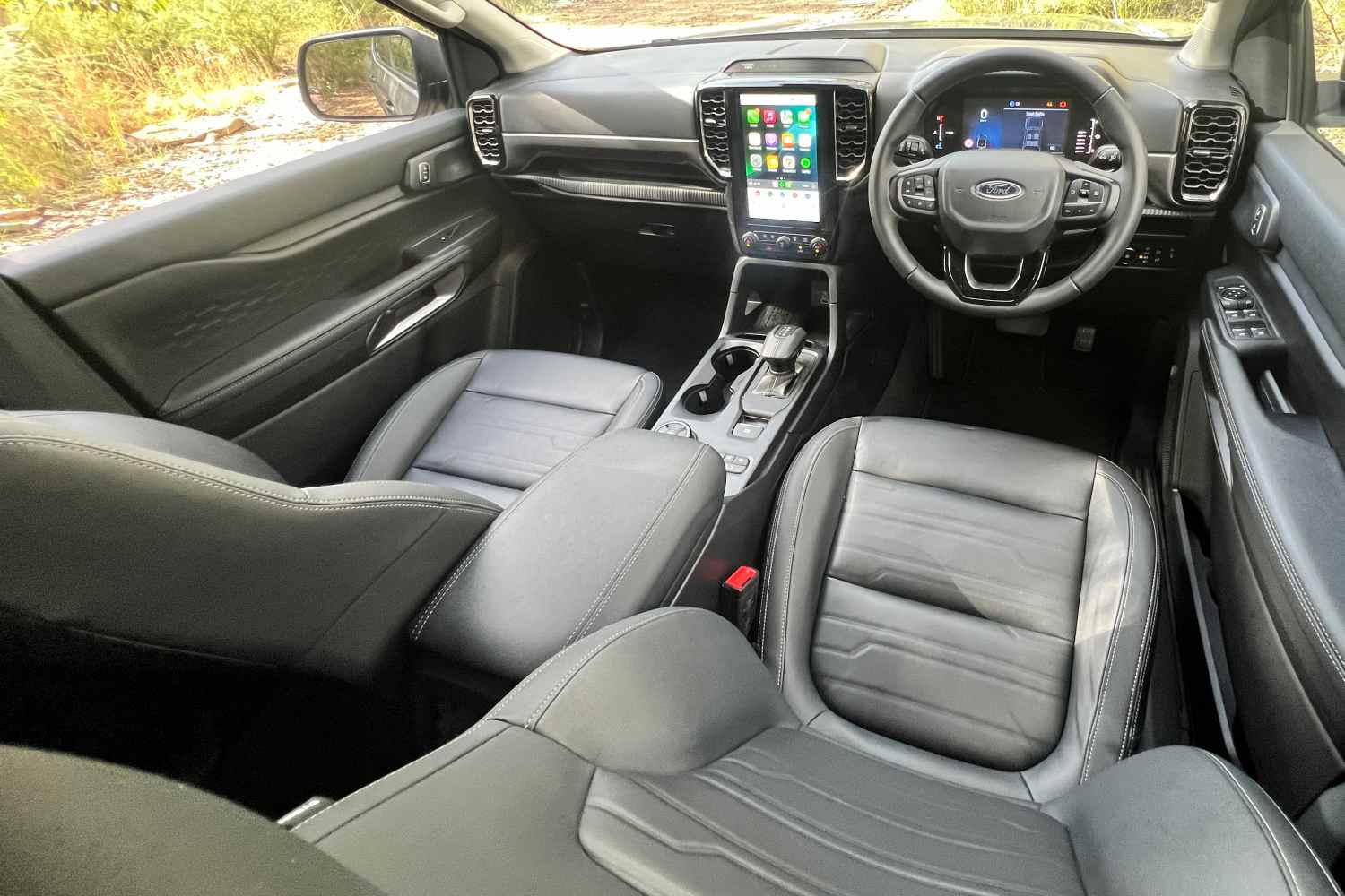 Ford Ranger Sport front interior 1