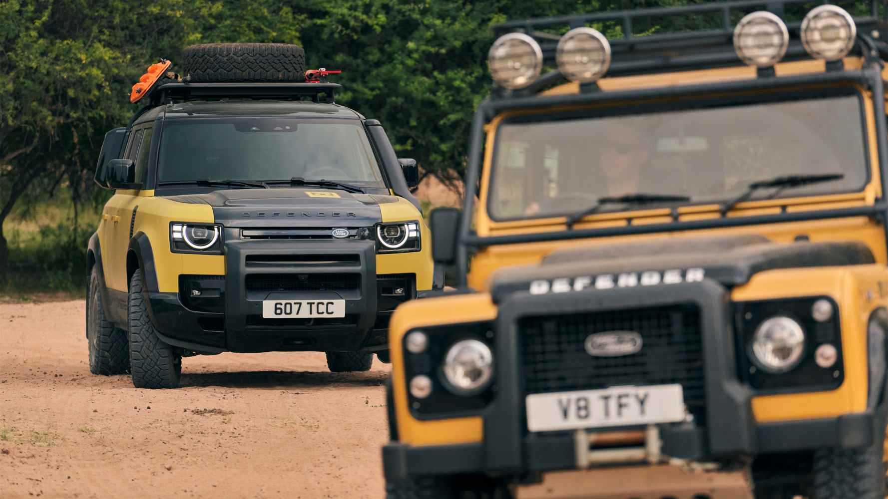 Land Rover Defender Trophy vehicles 1