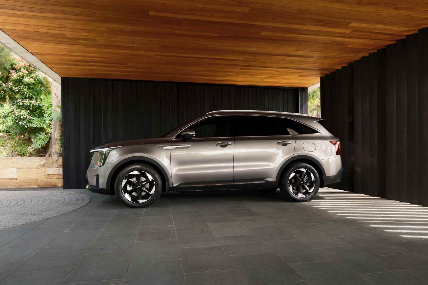2025 Kia-Sorento-PHEV_244