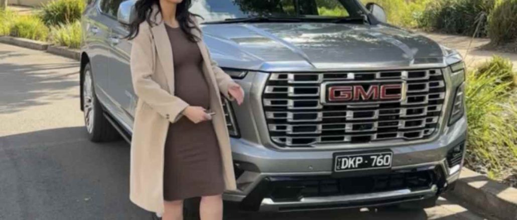 2025 Yukon Denali front 1