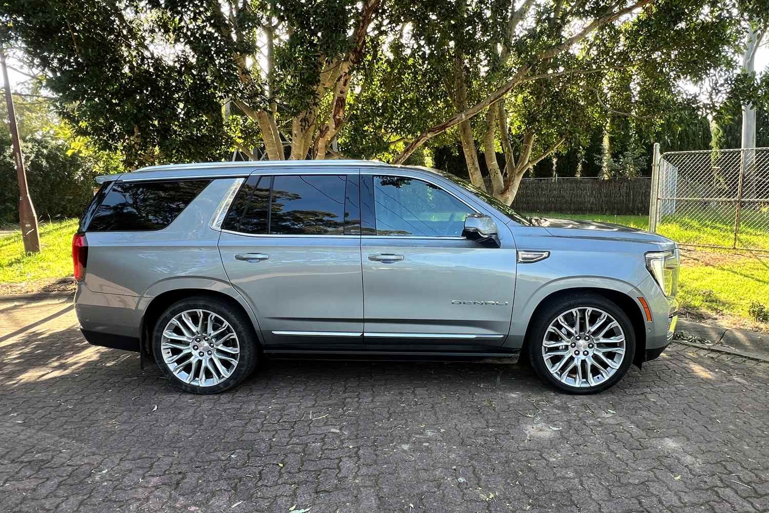 2025 Yukon Denali profile 1