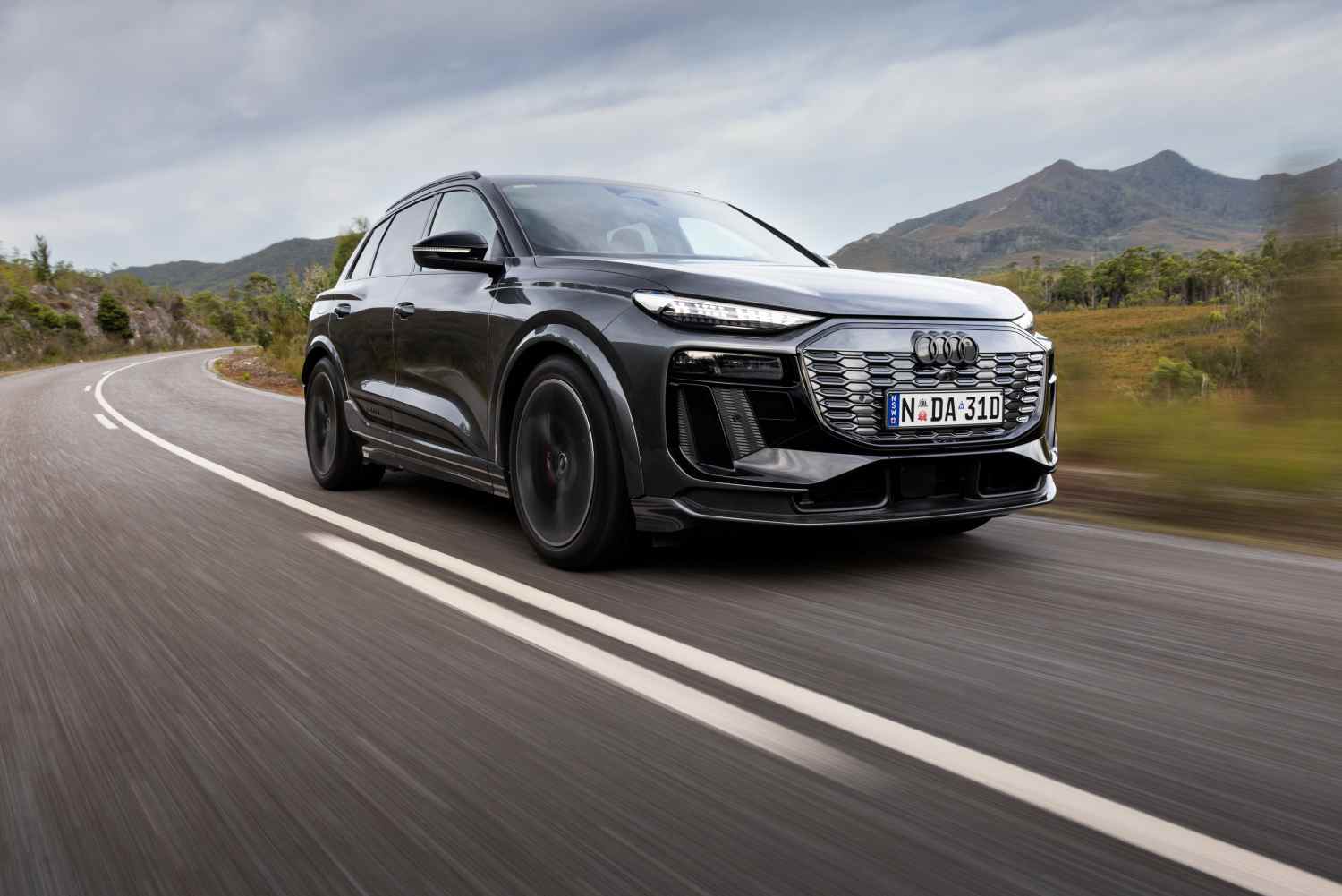 Audi_SQ6 e-tron