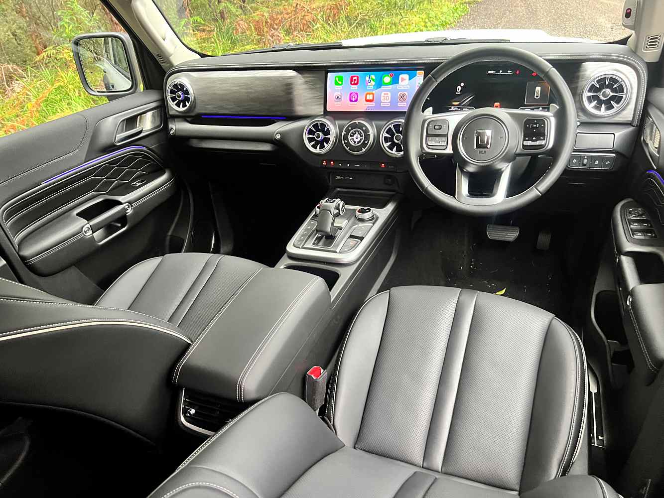 GWM Tank 300 diesel interior quarter 1