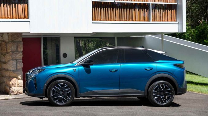 2025 PEUGEOT 3008 GT Premium Hybrid profile 1