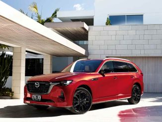 Mazda CX-80 PHEV front quarter 1
