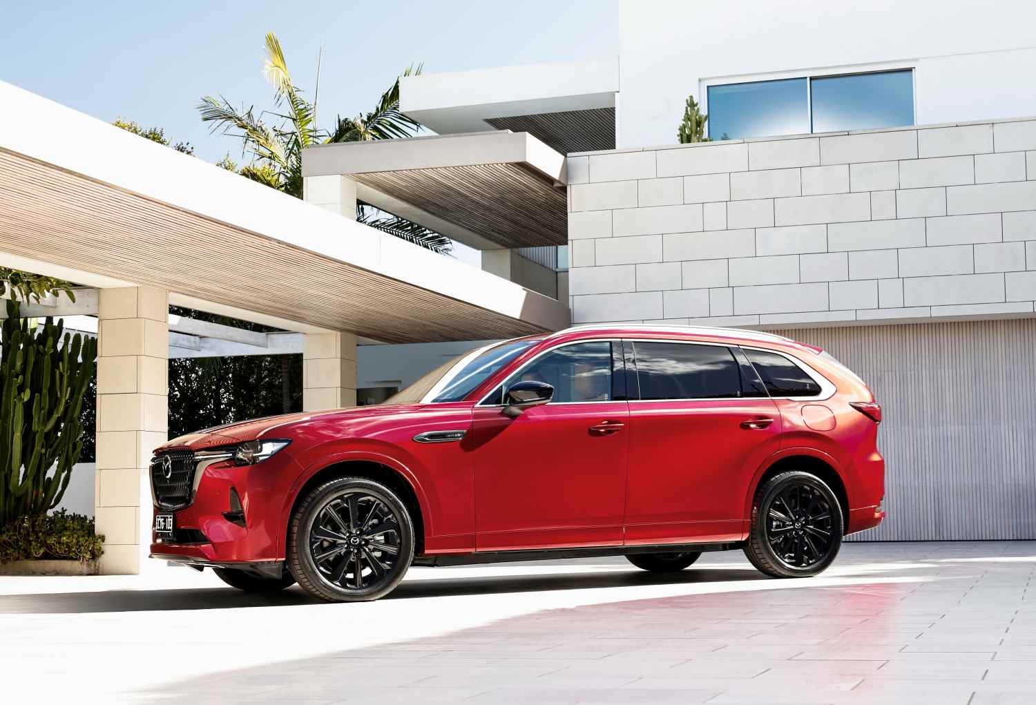 Mazda CX-80 PHEV profile 1