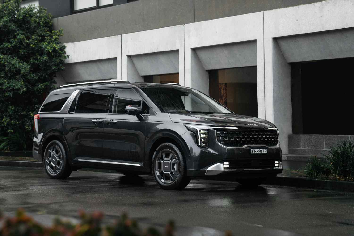 2025 Kia_Carnival_GT-Line_HEV (6)