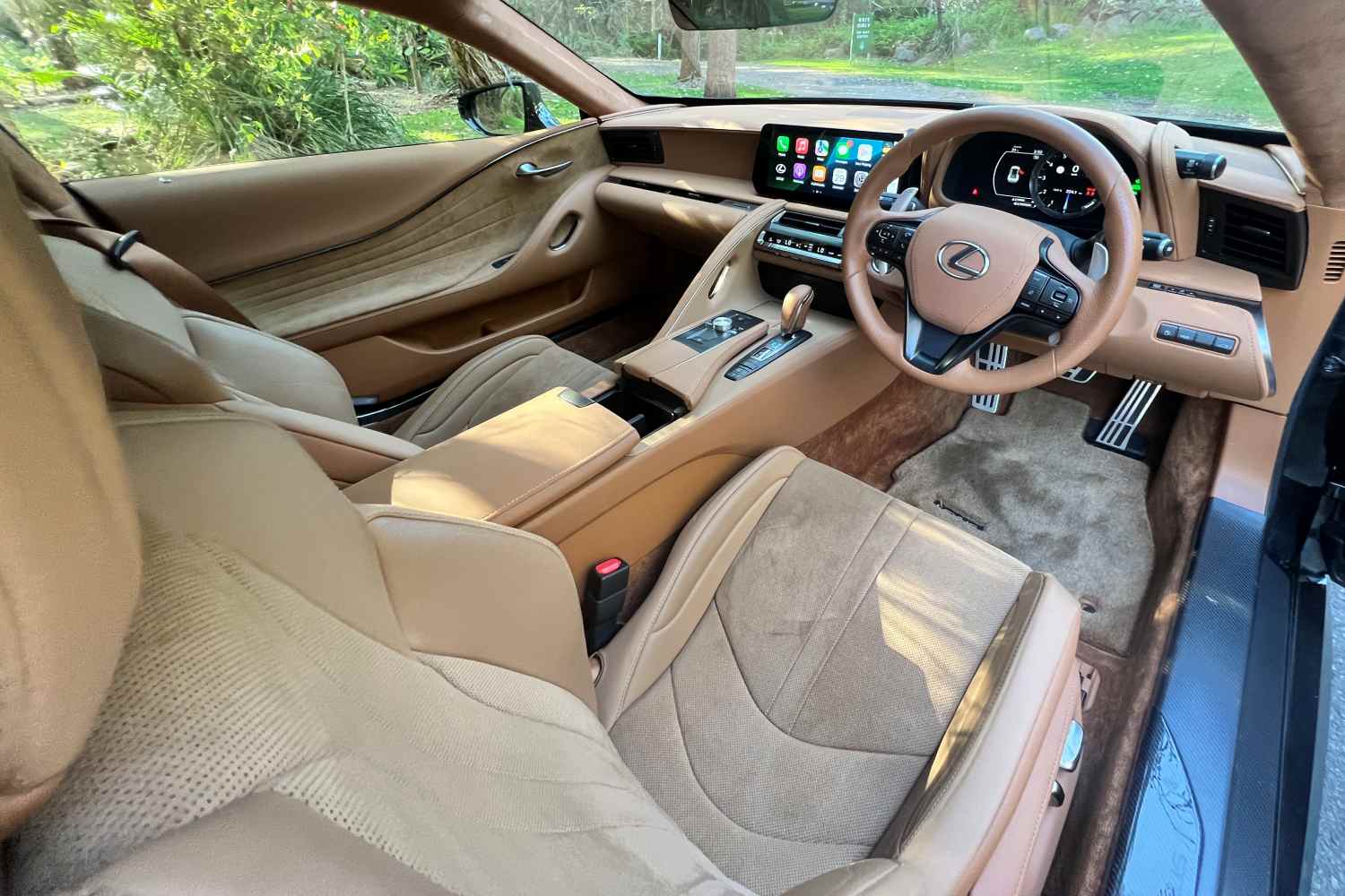 Lexus LC500h coupe front interior 1