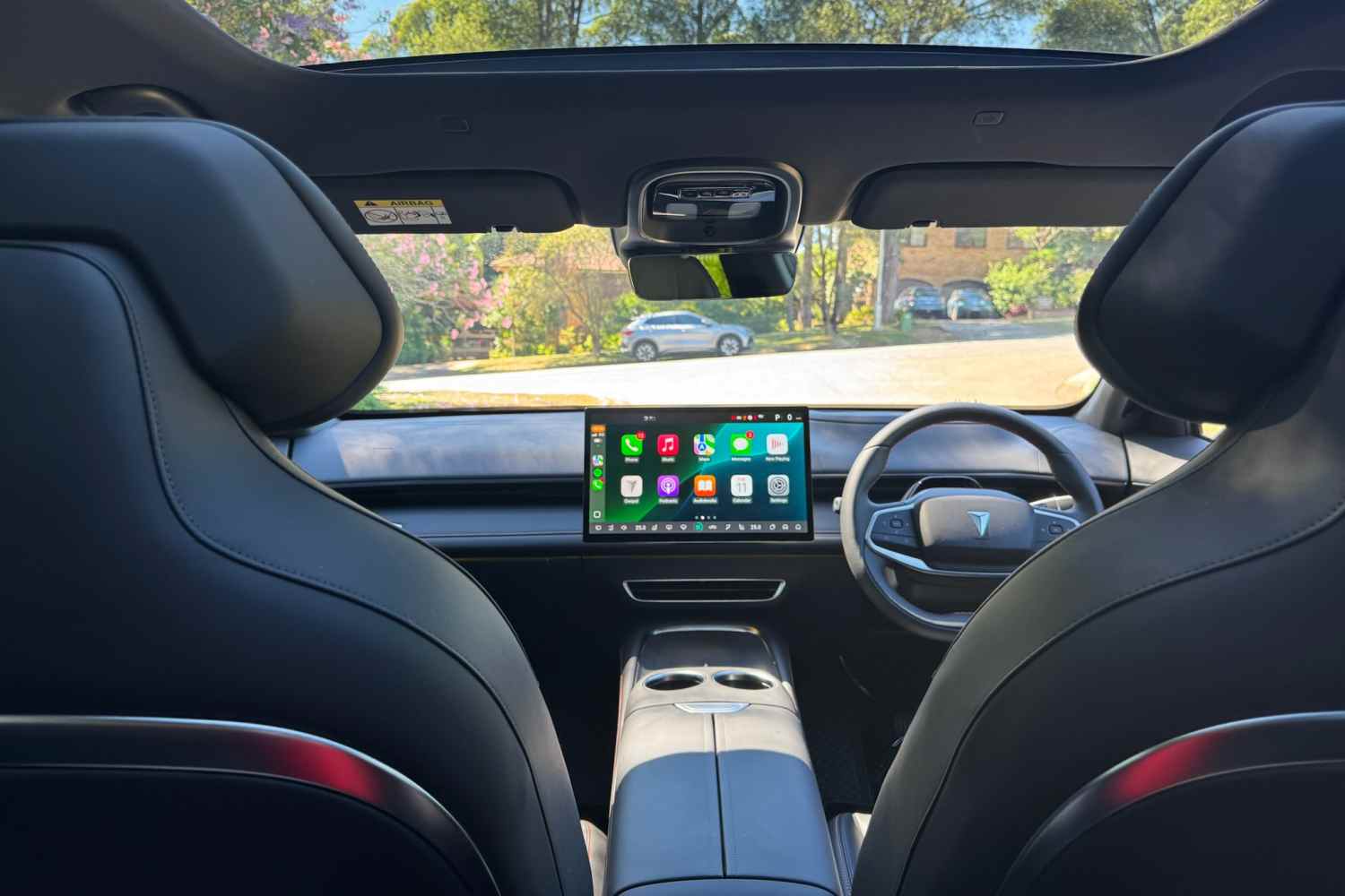 DEEPAL SO7 interior front 1