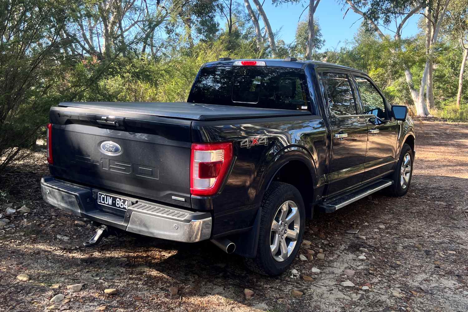 Ford F-150 Lariat rear quarter 1