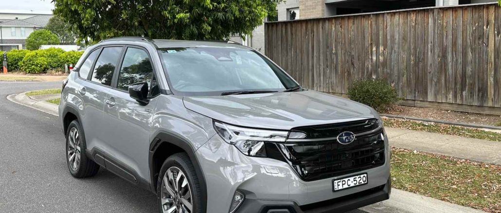 2025 Forester AWD Hybrid Touring front quarter 1