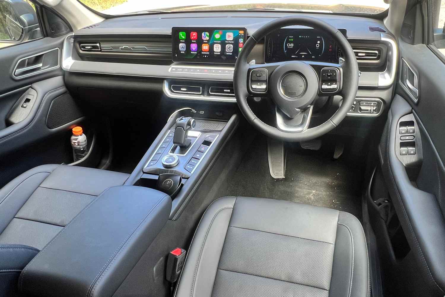 GWM Cannon XSR front interior 1