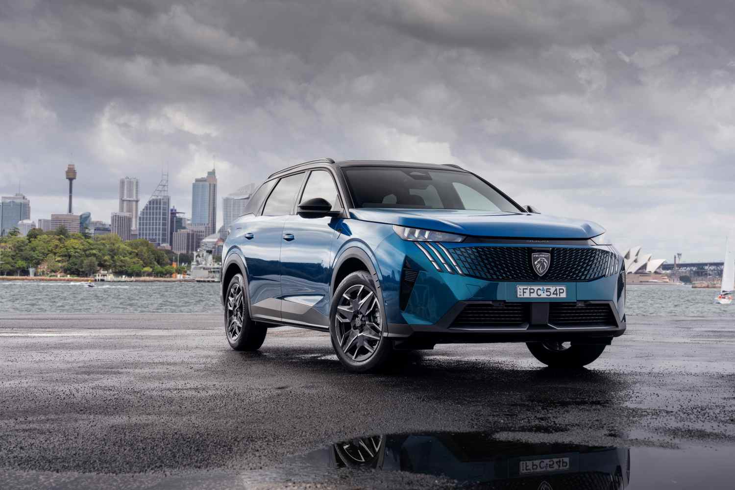 Peugeot 5008 GT PREMIUM HYBRID SUV 3