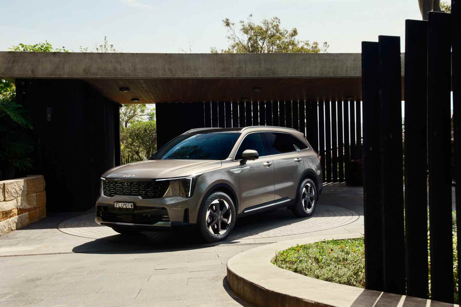 2025 Kia-Sorento-PHEV_205