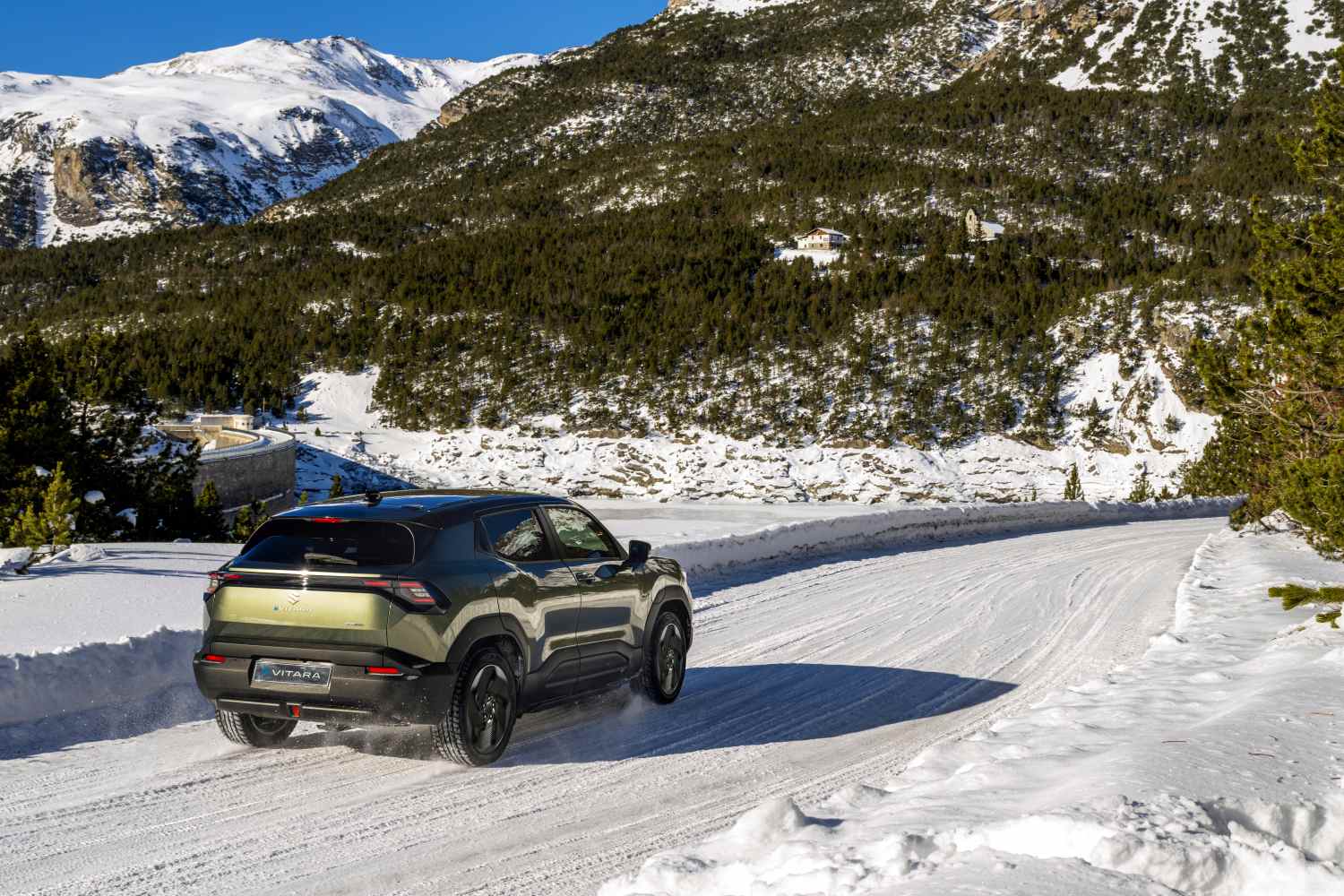 2026 E VITARA-EXTERIOR (7)