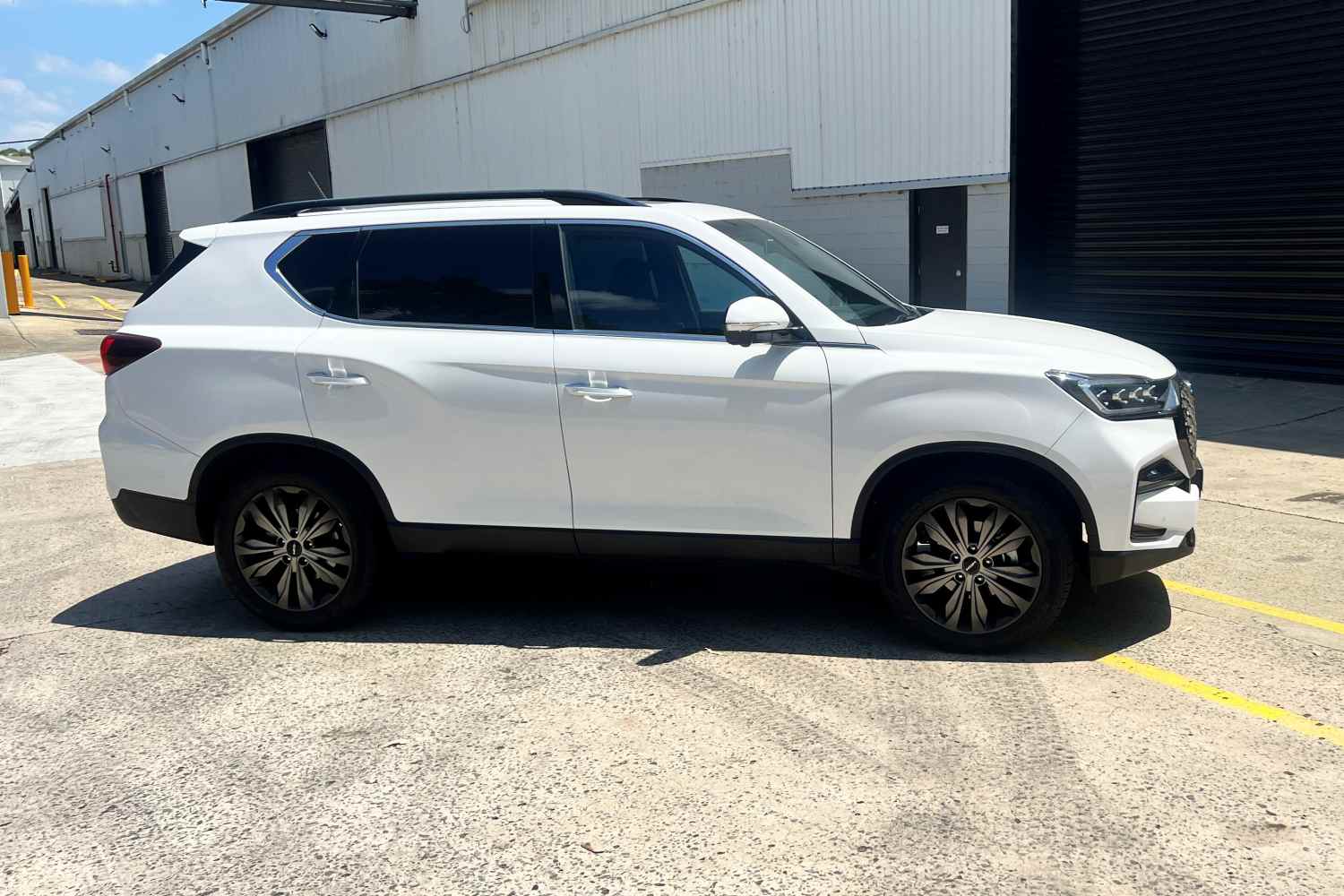 2026 KGM Rexton Ultimate Sport profile 1