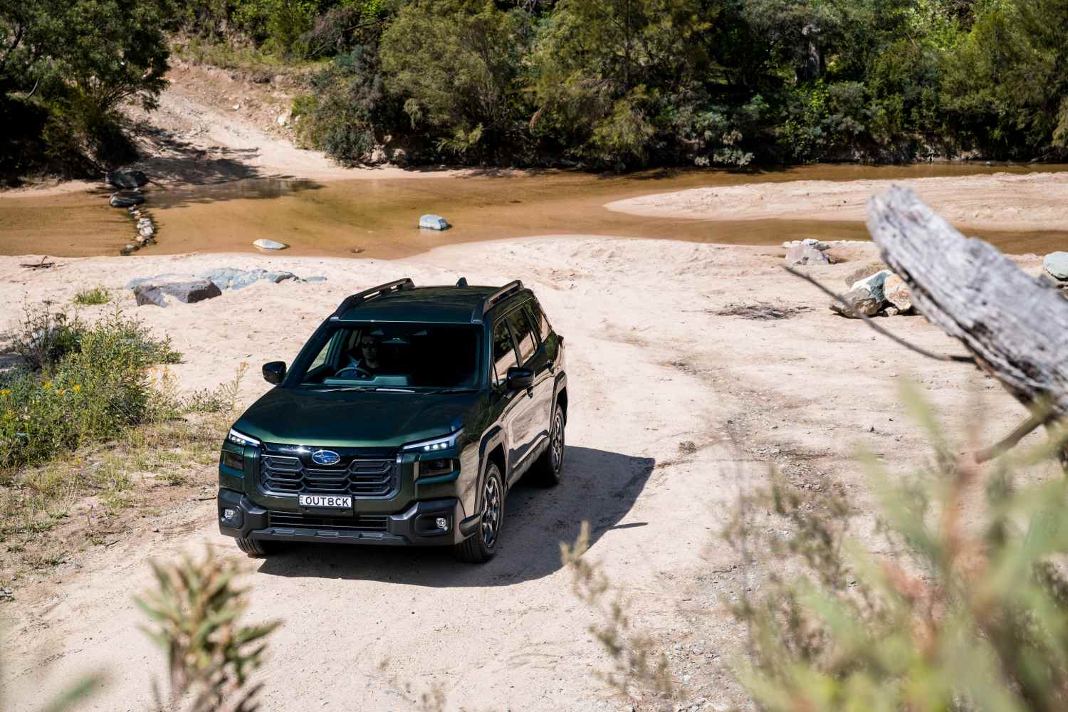 2026 Subaru_Outback_front grill 1
