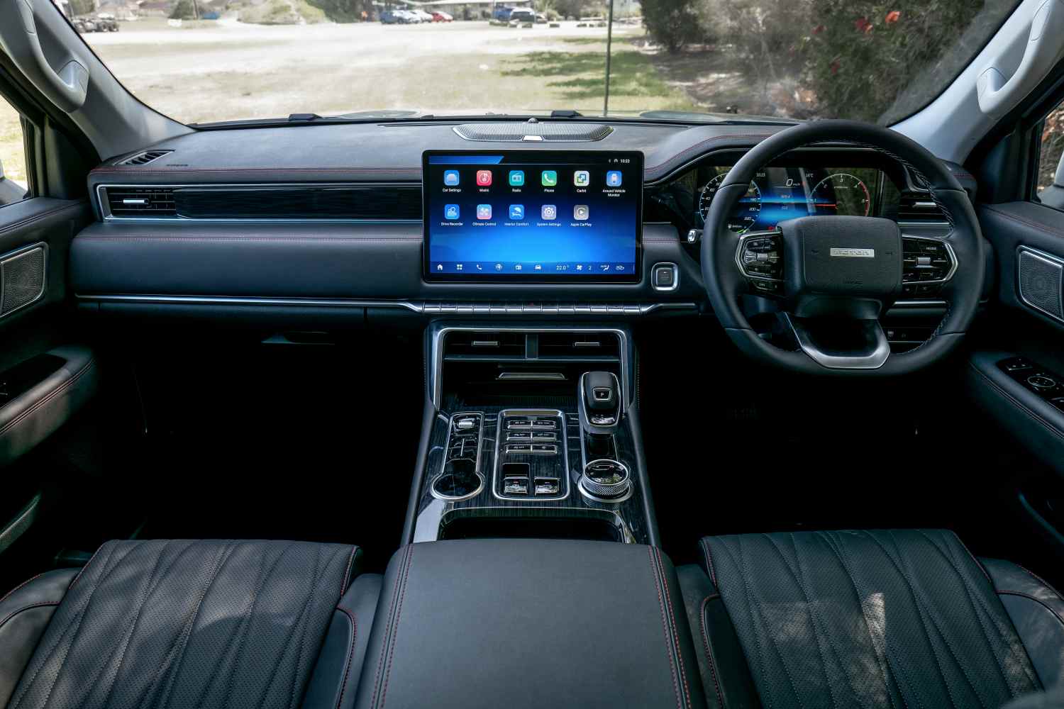 FOTON Tunland V7-C 4x2 2026 review interior front 1