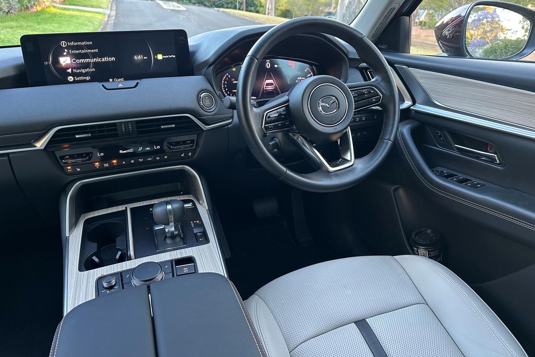 Mazda CX-90 GT interior front 1