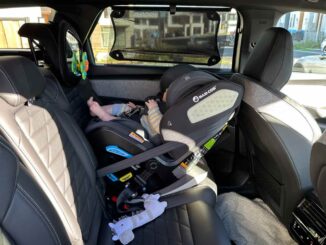 Peugeot 5008 GT Premium Hybrid baby seat 5