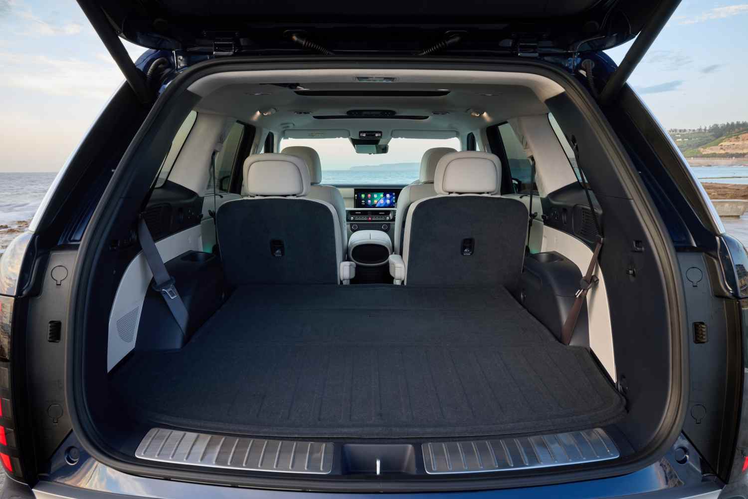 2026 Hyundai PALISADE Calligraphy - boot 1