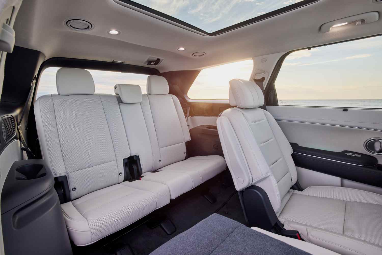 2026 Hyundai PALISADE Calligraphy - rear seats 1