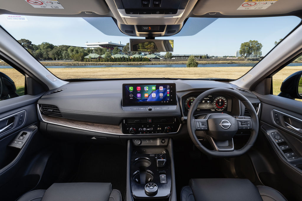 2026 Nissan MY26 X-TRAIL Ti-L - Black Interior - Front cabin 1