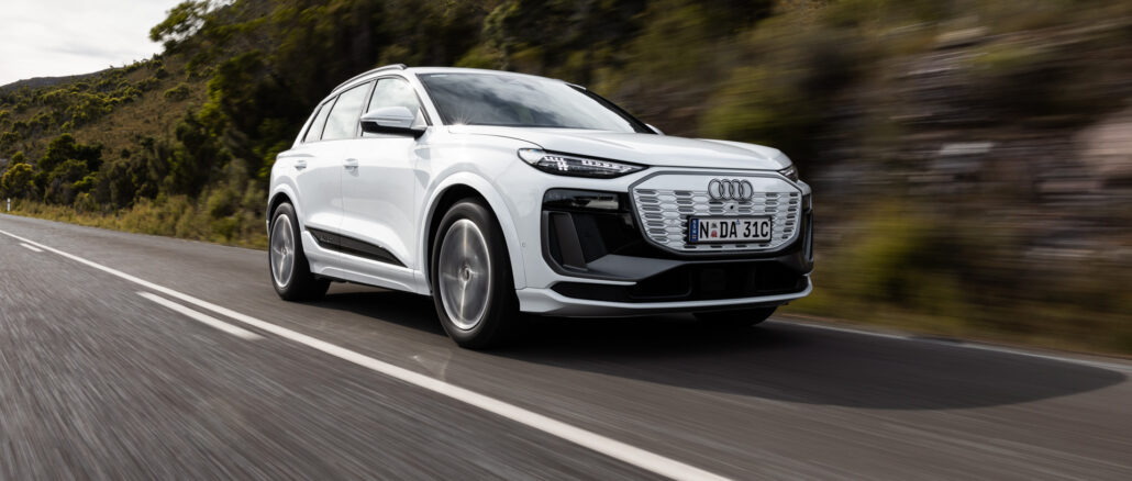 Audi_Q6 e-tron_Glacier White_Driving_008_WEB