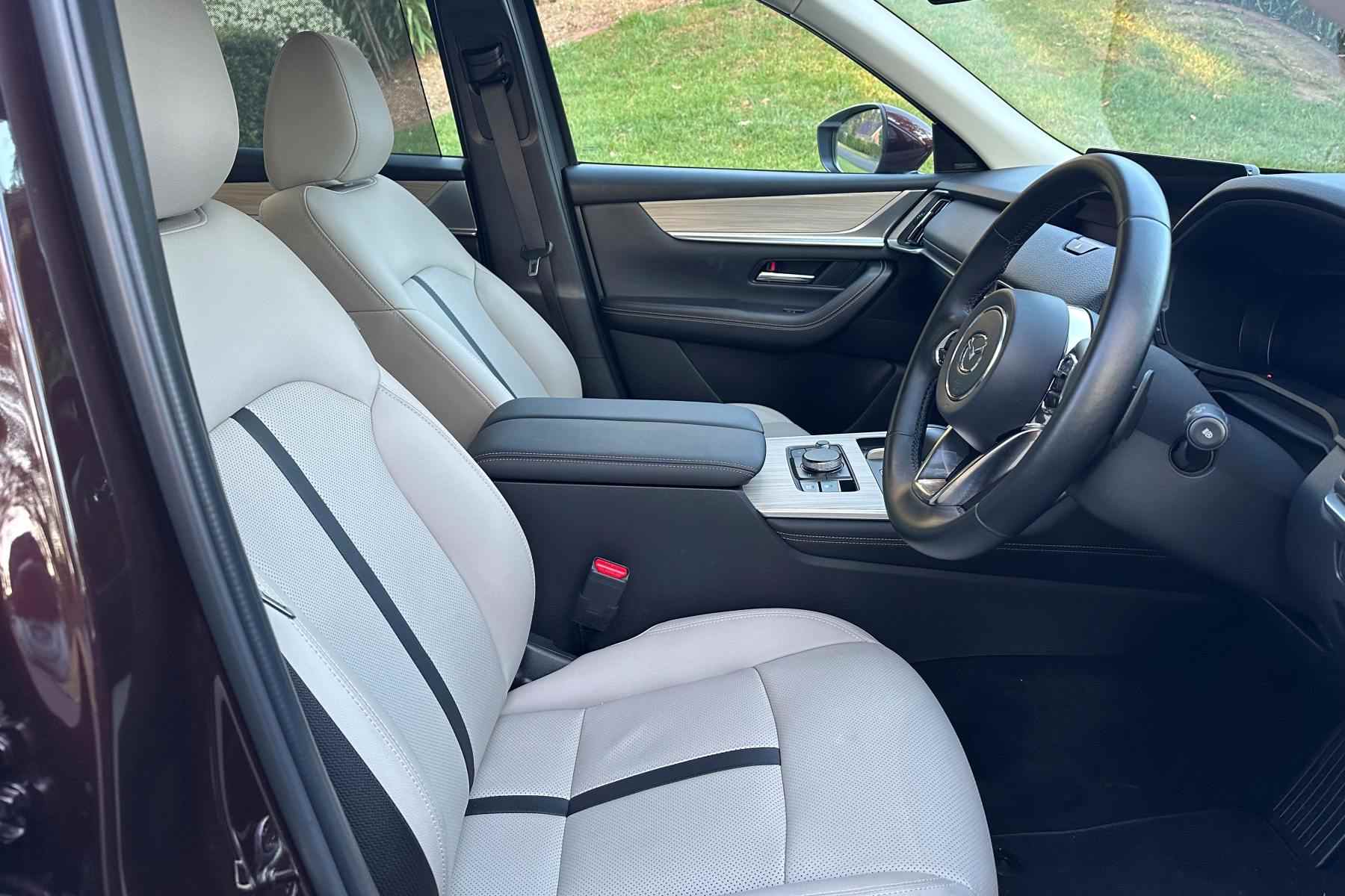 2026 Mazda CX-90 Azumi Takumi front seats