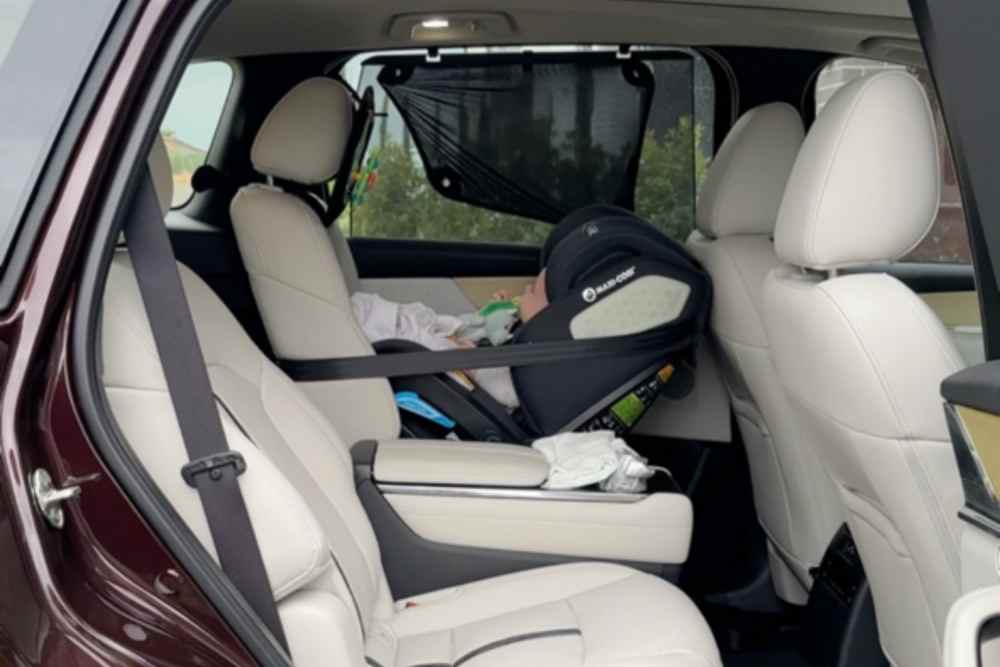 2026 Mazda CX-90 Azumi Takumi rear seay with bub