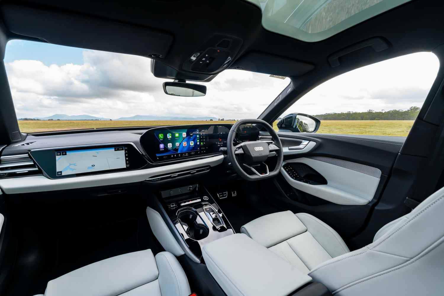 Audi A5 e-hybrid front interior 2
